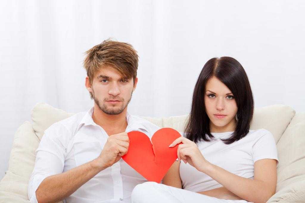 5 способов перестать чувствовать неуверенность в ваших отношениях