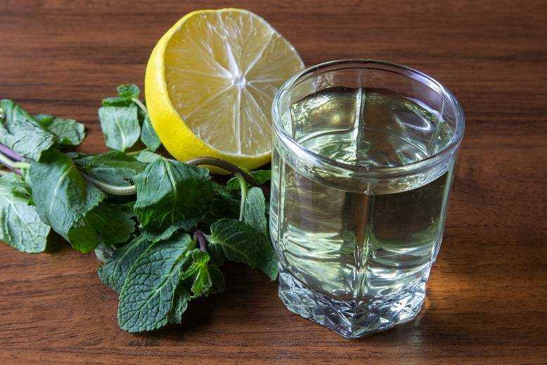 Огуречная вода: самый популярный детокс-напиток