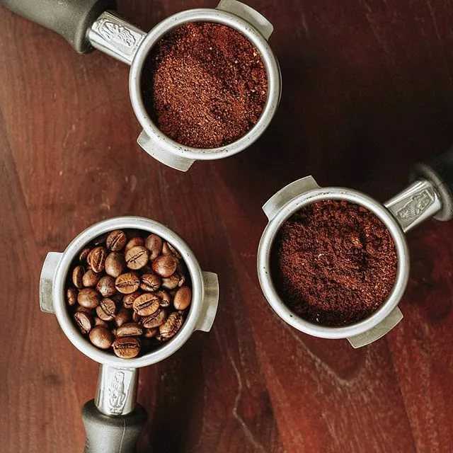 Кофе that. Круглая кави маска. Coffee ground Flow. Coffee grounds Creative DIY.