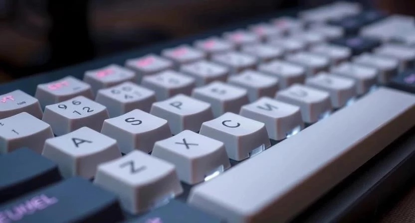 Как самостоятельно выучить слепую печать