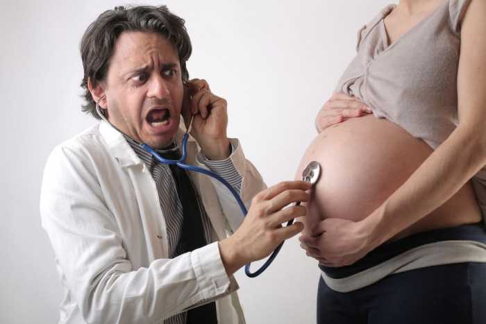 Как сделать поддельный беременный живот Вам нужен беременный живот, который обойдется не слишком дорого и который можно соорудить действительно быстро Или хотите выглядеть, как женщина на 7-8 месяце беременности Тогда эта статья - для