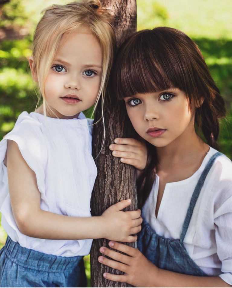 Красивые девочки 5 лет картинки. Виола Антонова и Настя Князева.