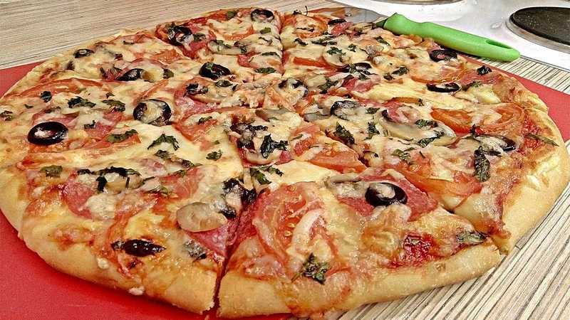 Рецепты быстрой пиццы на сковороде за 10 минут в домашних условиях - поварёнок с лучшими рецептами - медиаплатформа миртесен