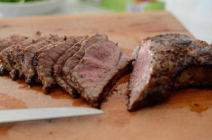 Как сделать говядину мягкой и сочной — 7 рецептов приготовления
