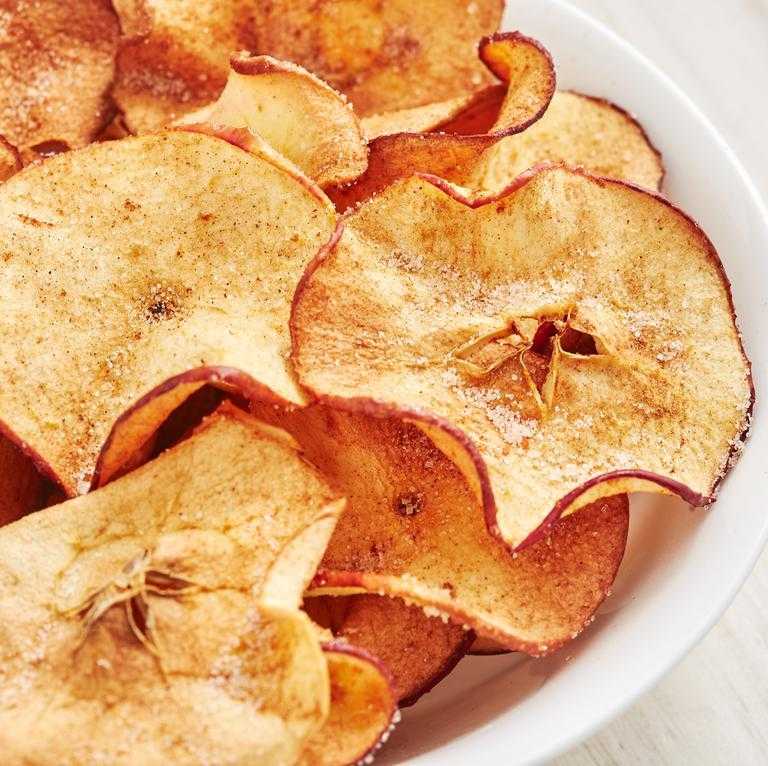 Топ-8 идеальных рецептов чипсов из яблок, которые не купишь в магазине
