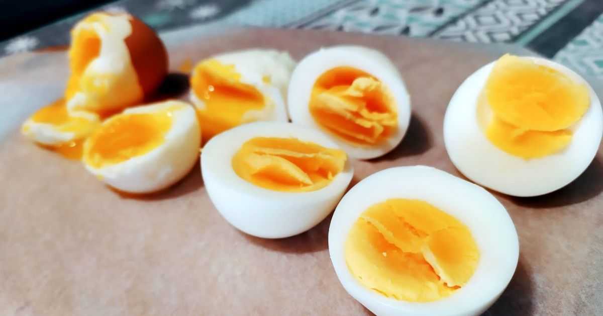 Как сварить яйцо в микроволновке всмятку или вкрутую