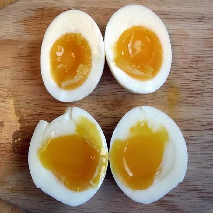 Как сварить яйцо в микроволновке всмятку или вкрутую
