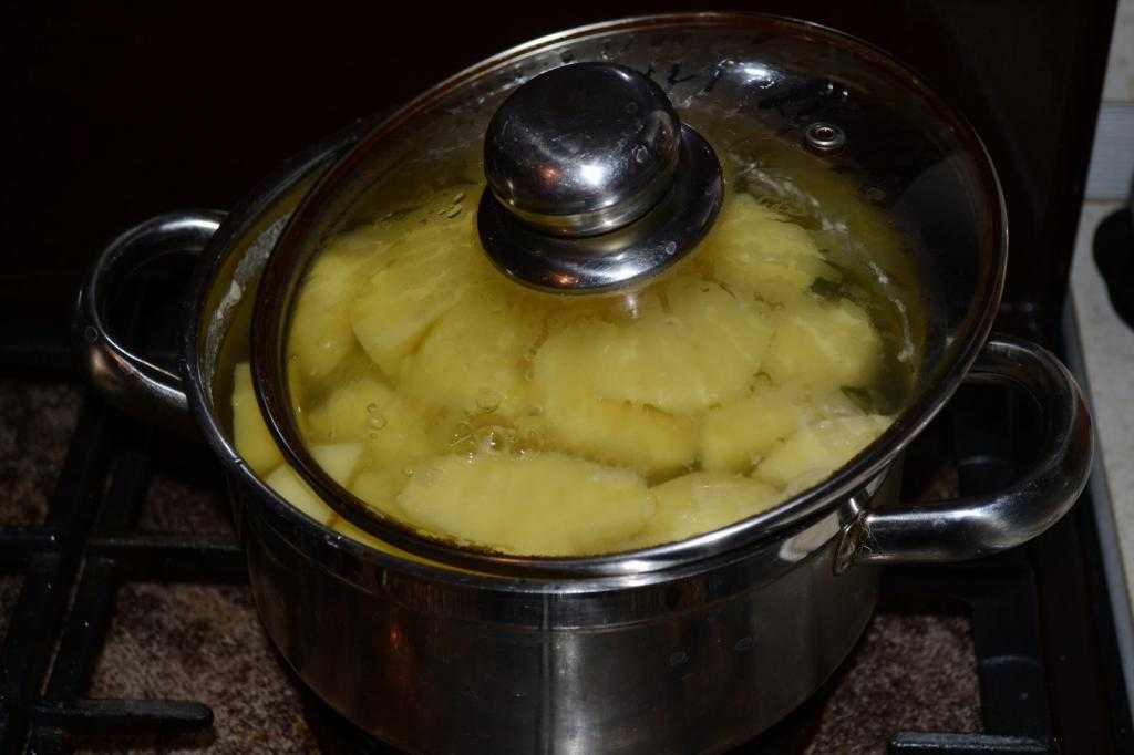 Секреты вкусного картофельного пюре: выбираем лучший рецепт