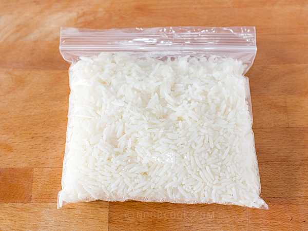 Липкий азиатский рис