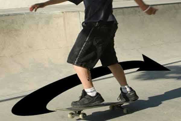 Как делать трюки со скейтбордом (с иллюстрациями)