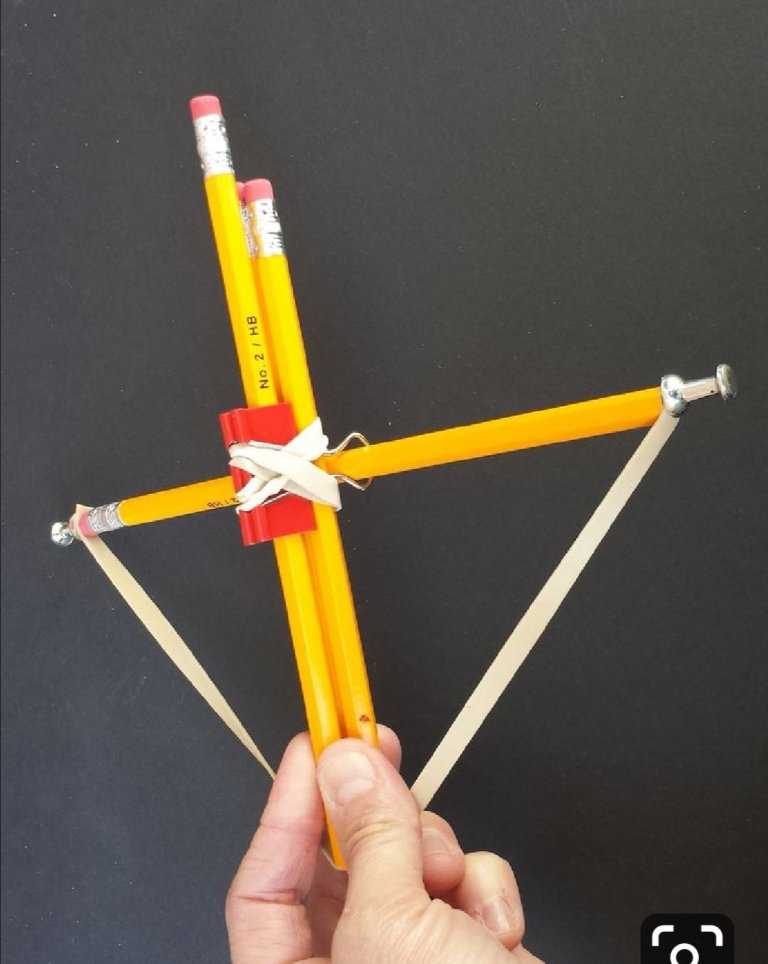 Как сделать арбалет из карандашей? подробный мастер-класс