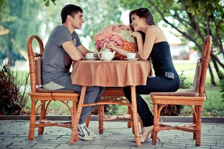 11 признаков того, что мужчина заинтересовался вами после первого свидания