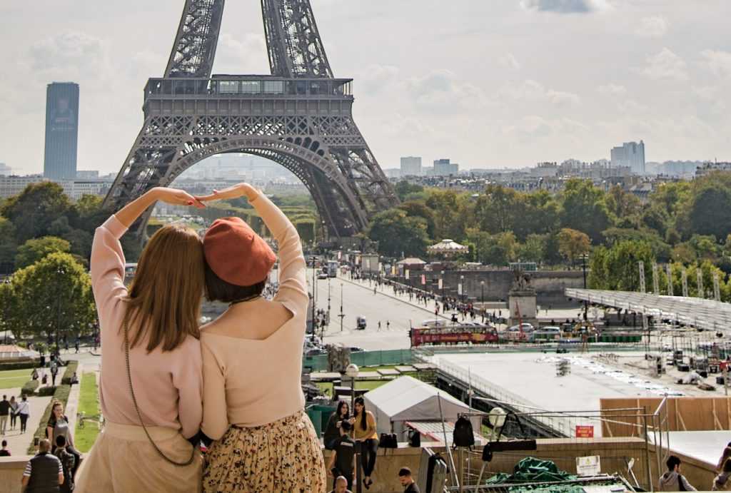 «если вы хотите работать во франции, поступайте в grandes ecoles, а не в сорбонну». русская о жизни и карьере в париже | rusbase