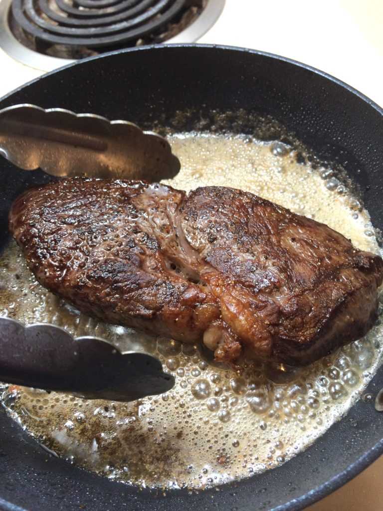 Стейк из говядины: как правильно готовить?